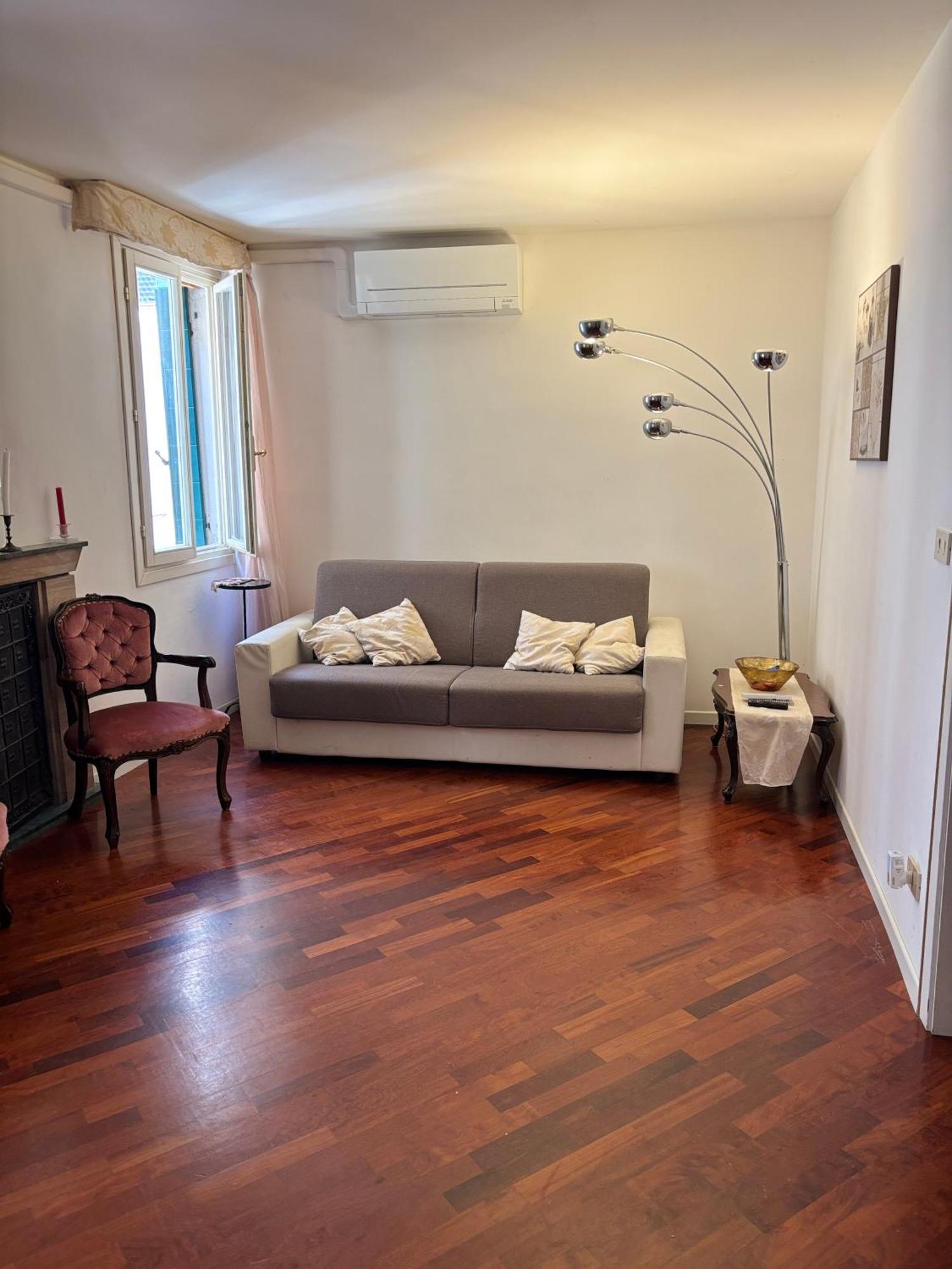 Apartment Ca' Frezzeria Venice